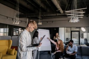 Marketing digital, pourquoi privilégier une agence multicanale pour vos campagnes ?