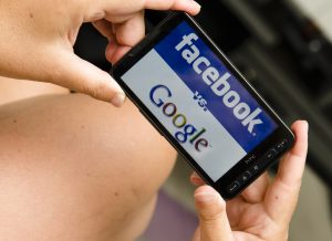 Adwords ou Facebook Ads : 5 questions pour se décider !