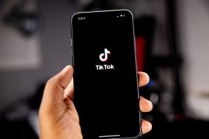 Acquisition : pourquoi faire de la publicité sur TikTok Ads ?